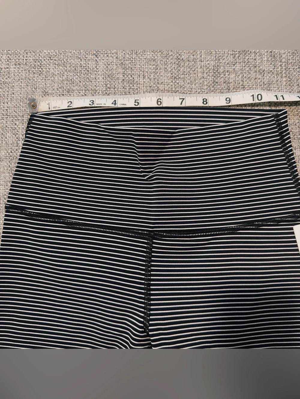 NWT Lululemon Wunder Under HR Crop 21